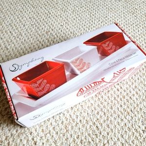 NEW Symphony 4 piece serving trays